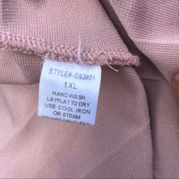 Fashion Nova mauve bandage bodycon dress! - Picture 7 of 7